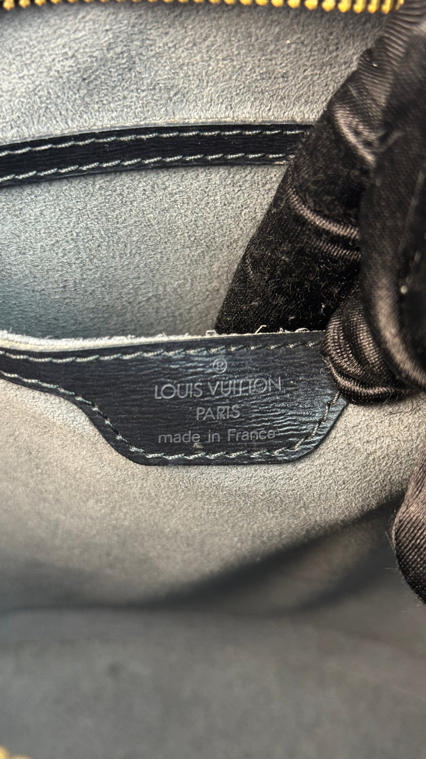 Louis Vuitton Epi Leather Zip Tote