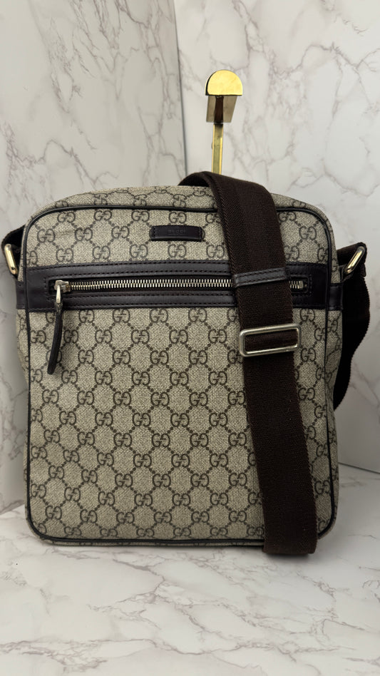 Gucci GG Supreme Canvas Crossbody Brown