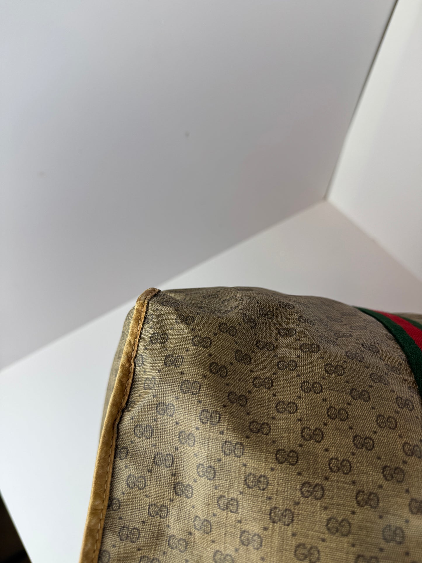 Gucci Vintage Duffle Micro GG Monogram