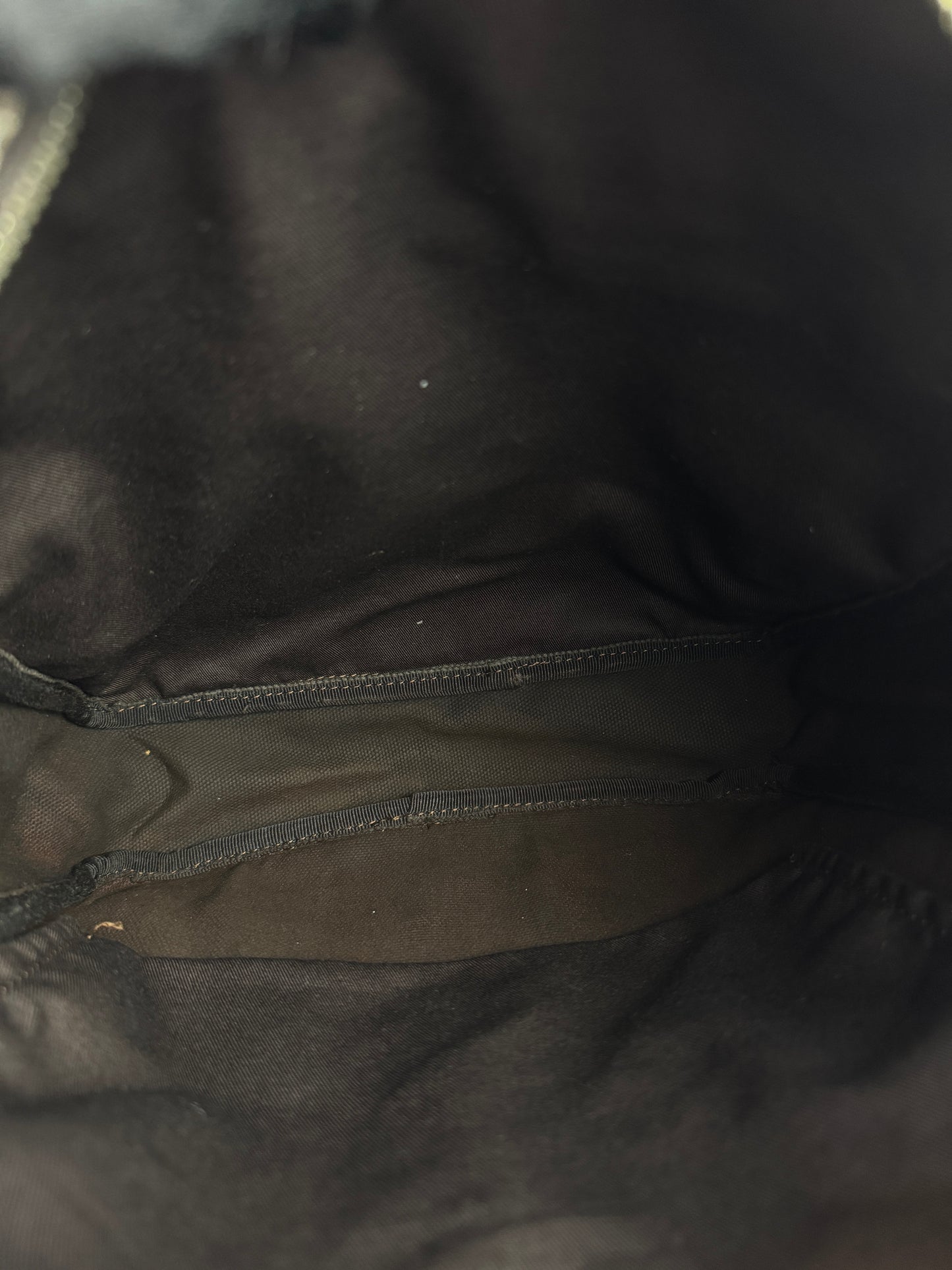 GUCCI Front Zip Messenger GG Supreme Coated Canvas Brown