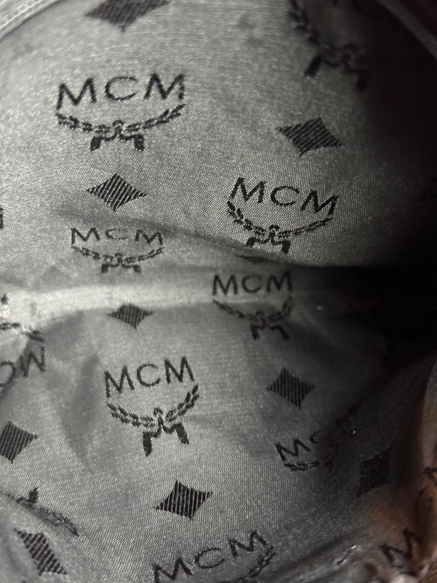 MCM Black Leather Drawstring Bucket bag