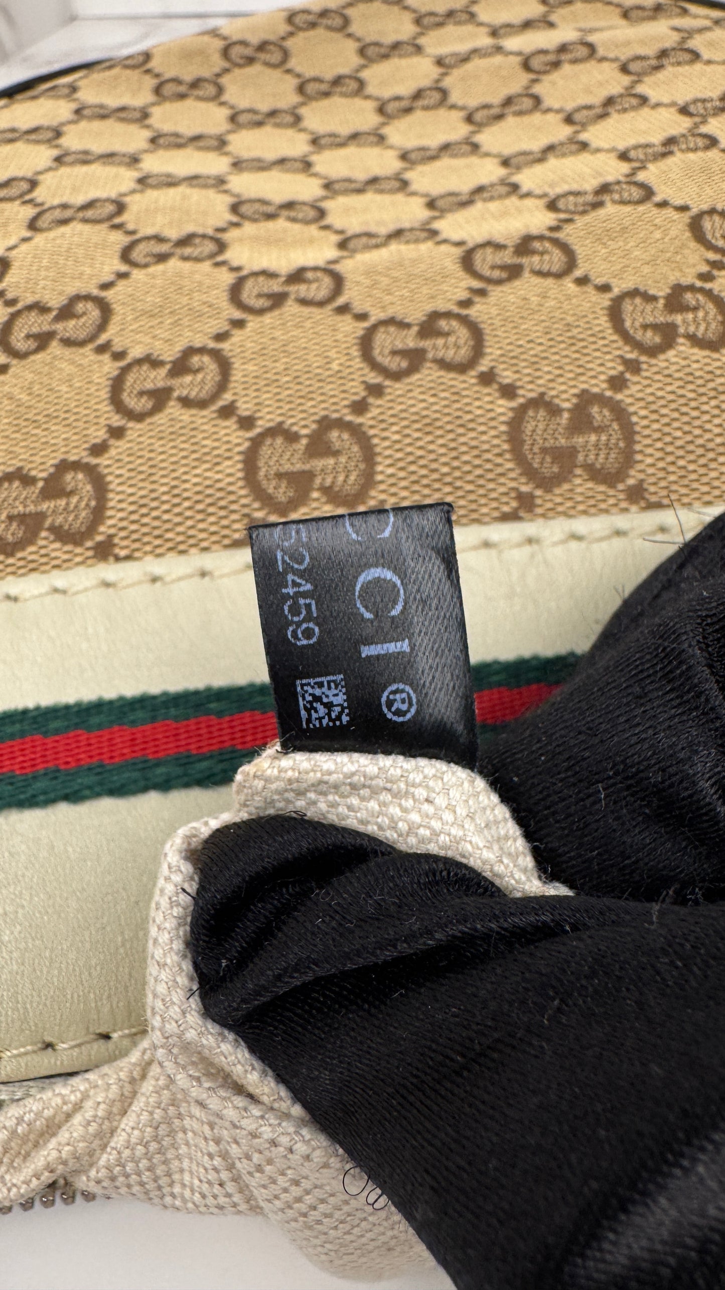 Gucci Mayfair GG Canvas Crossbody with Web Ribbon Signature