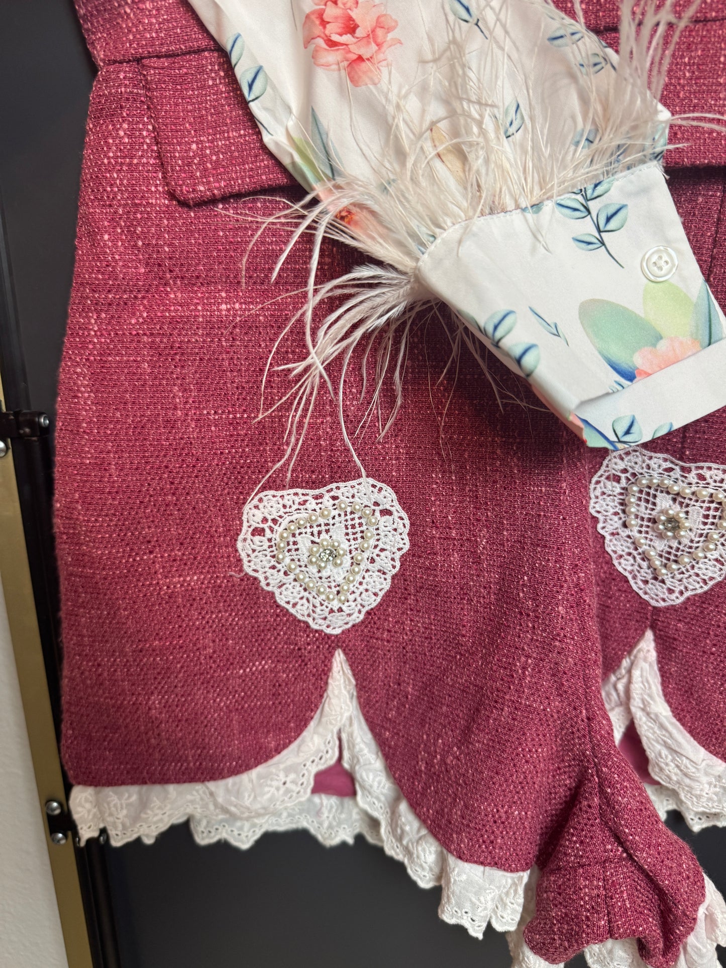 D13πBerry Bunny Lace Romper β Pre-Owned (All Sales Final) π°π