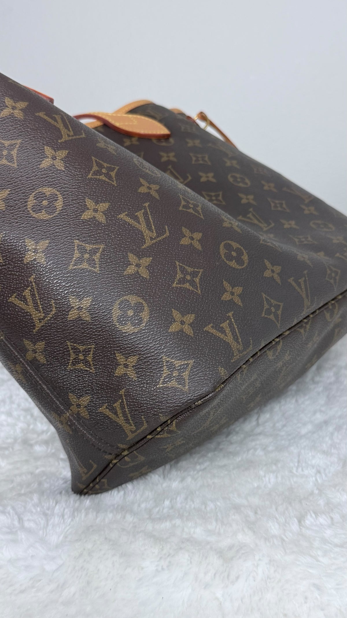 LOUIS VUITTON Neverfull MM Monogram