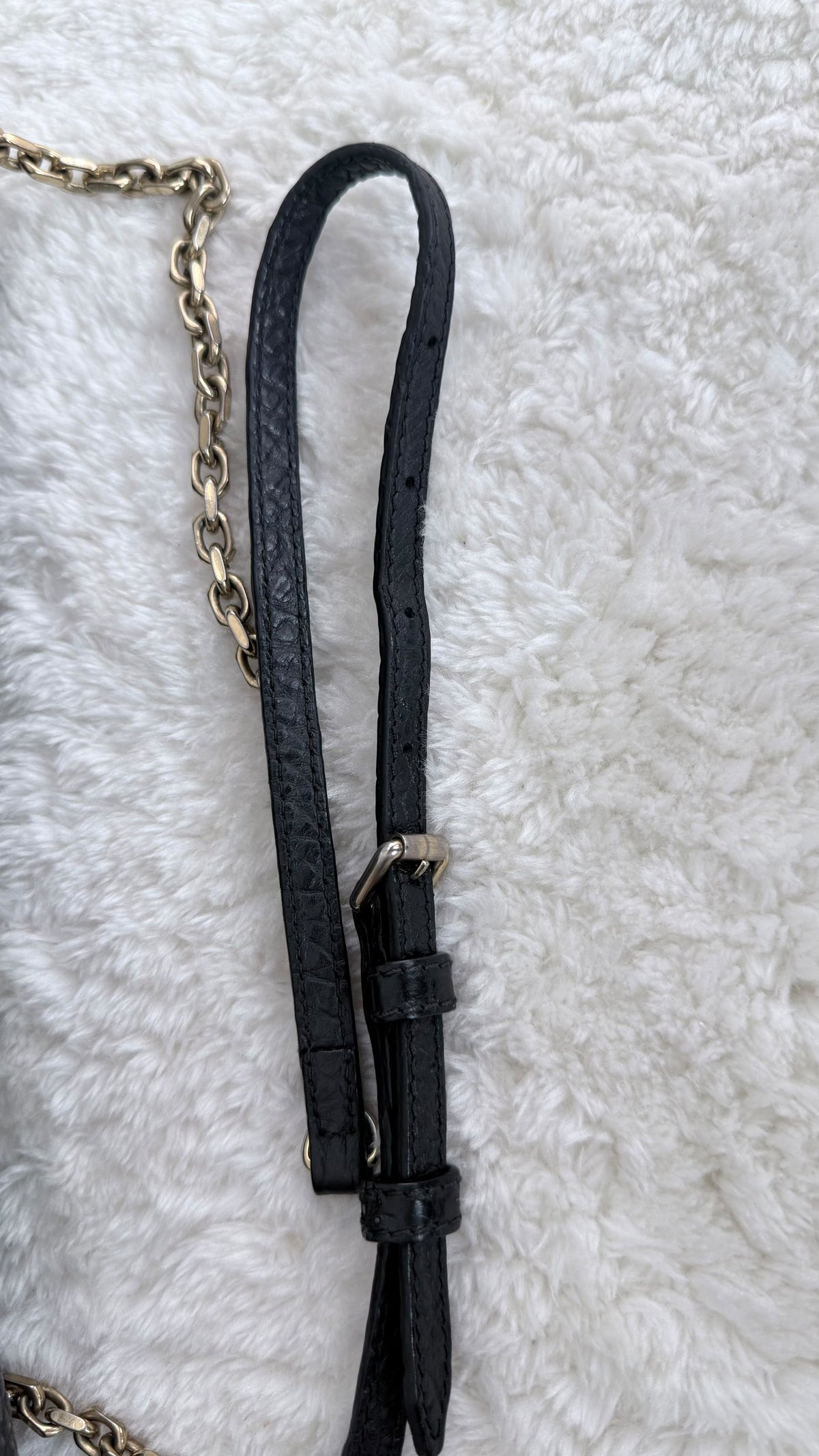 BURBERRY Mildenhall Heritage Grained Leather Medium
