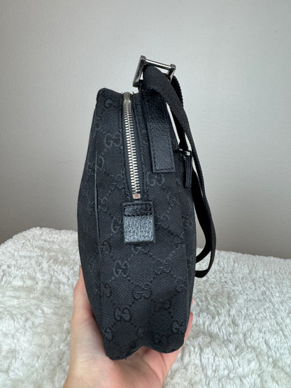 GUCCI GG canvas crossbody Black