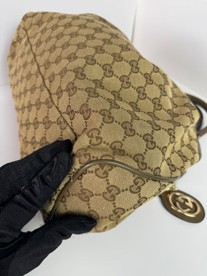 GUCCI Sukey Hobo GG Canvas Kaki