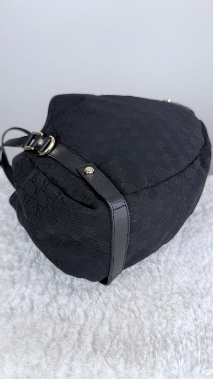 GUCCI Hobo Abbey GG Canvas Black