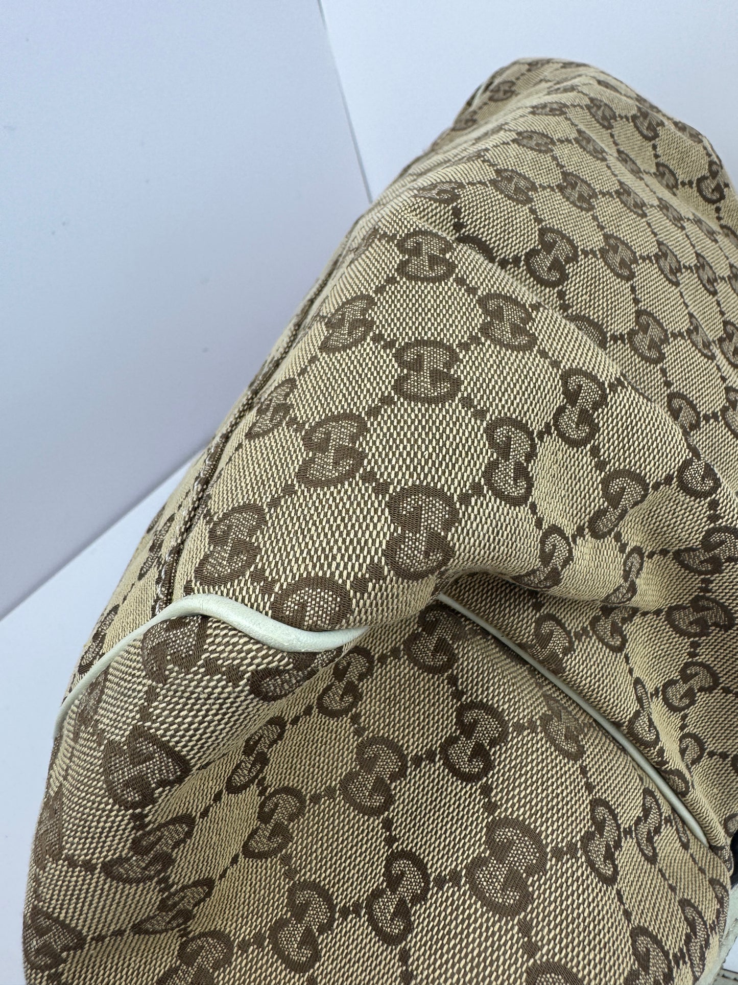 Gucci Sukey Boston GG Canvas White