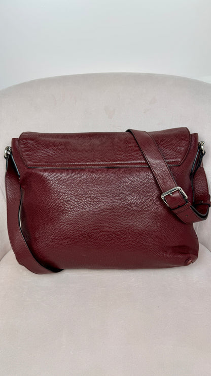 Gucci Soho Flap Messenger Leather