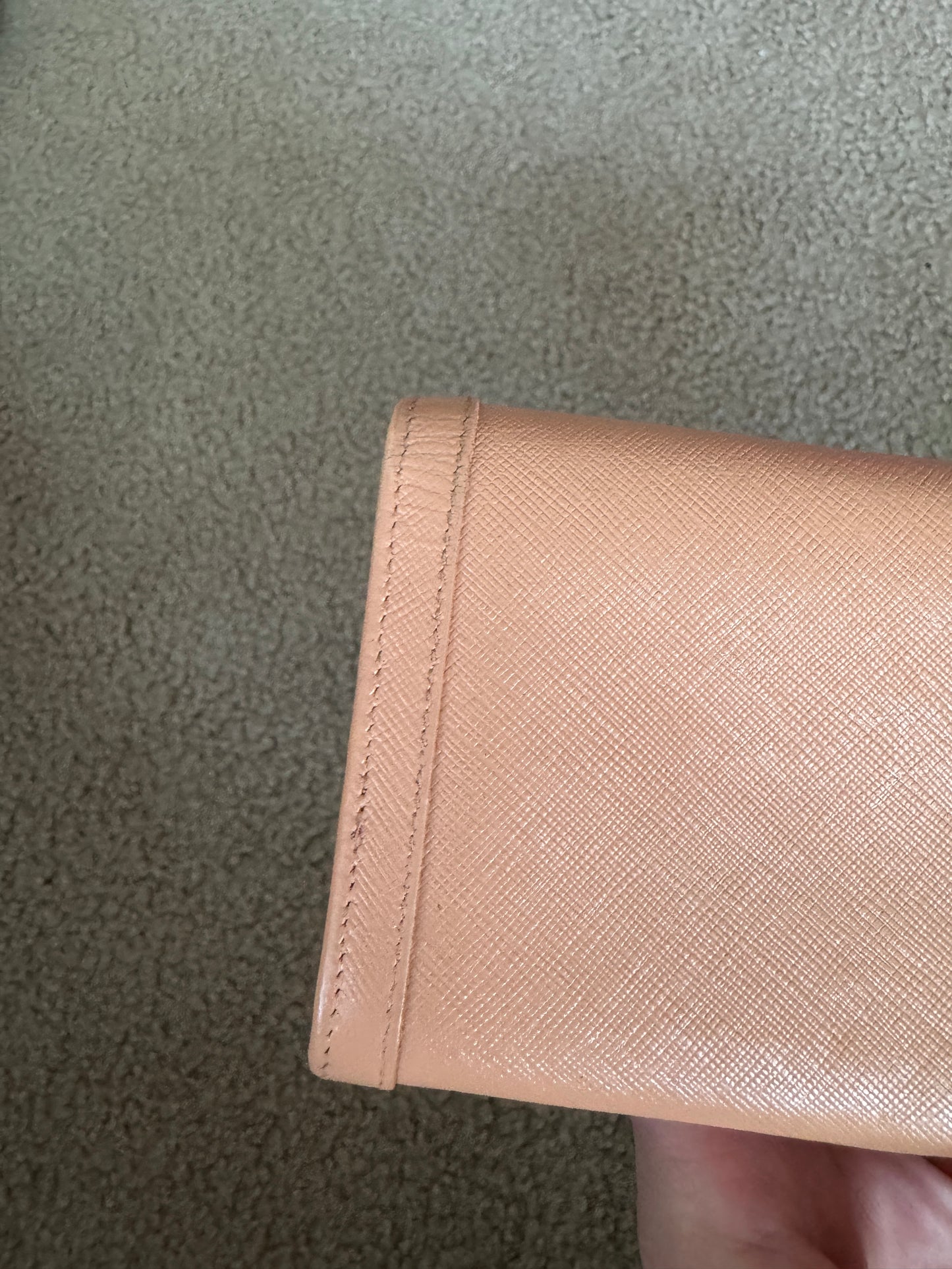 Ferragamo Gamcini long saffiano