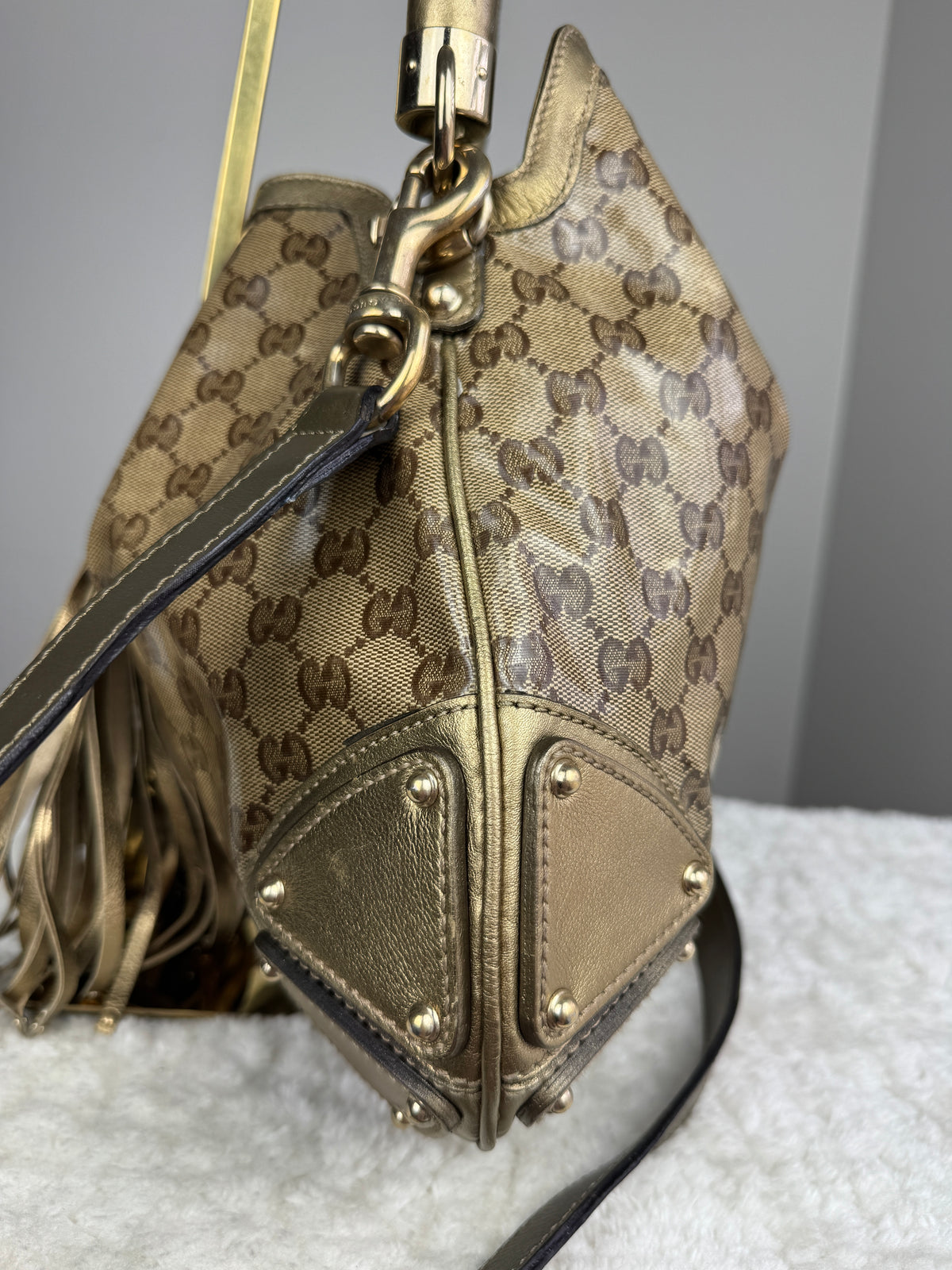GUCCI indy Crystal monogram Gold