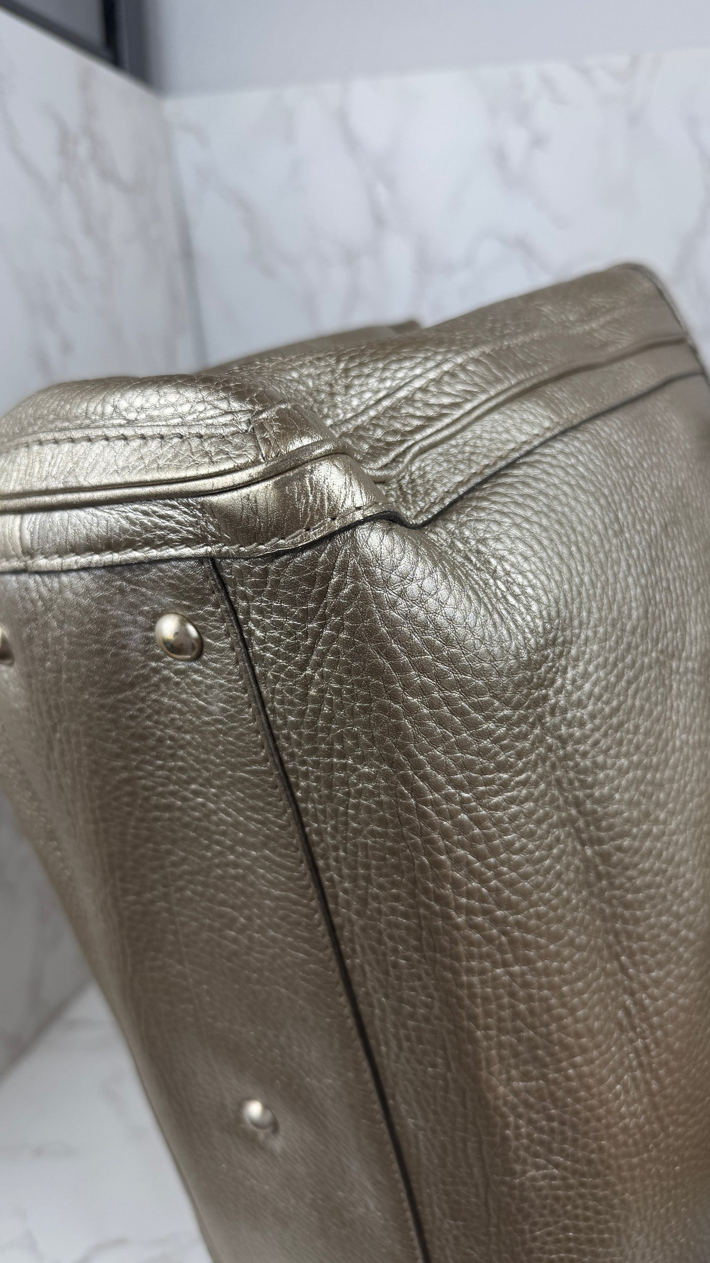 Gucci Bella Metallic Leather Tote Bag