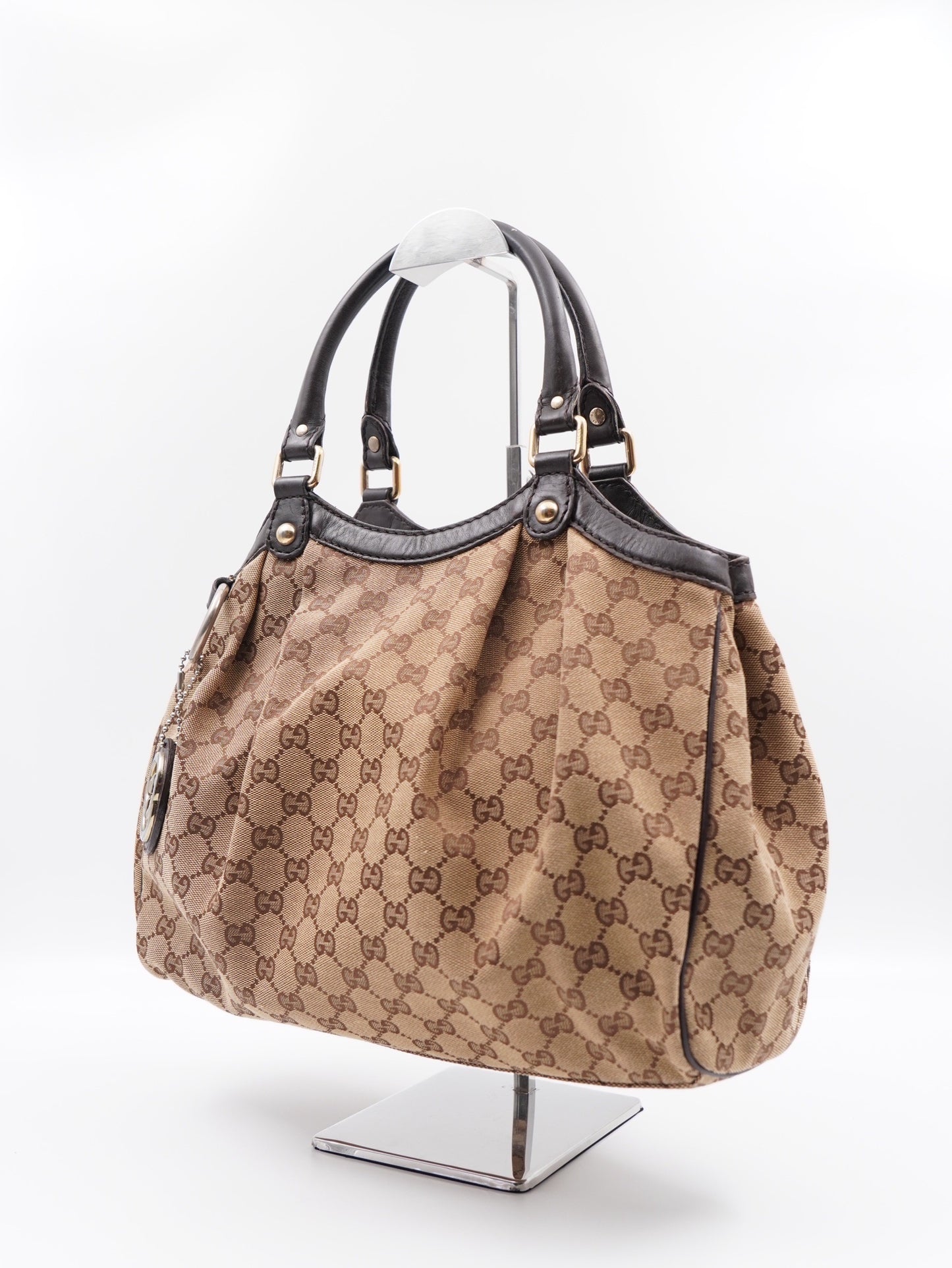 Gucci Sukey Hobo Shoulder bag