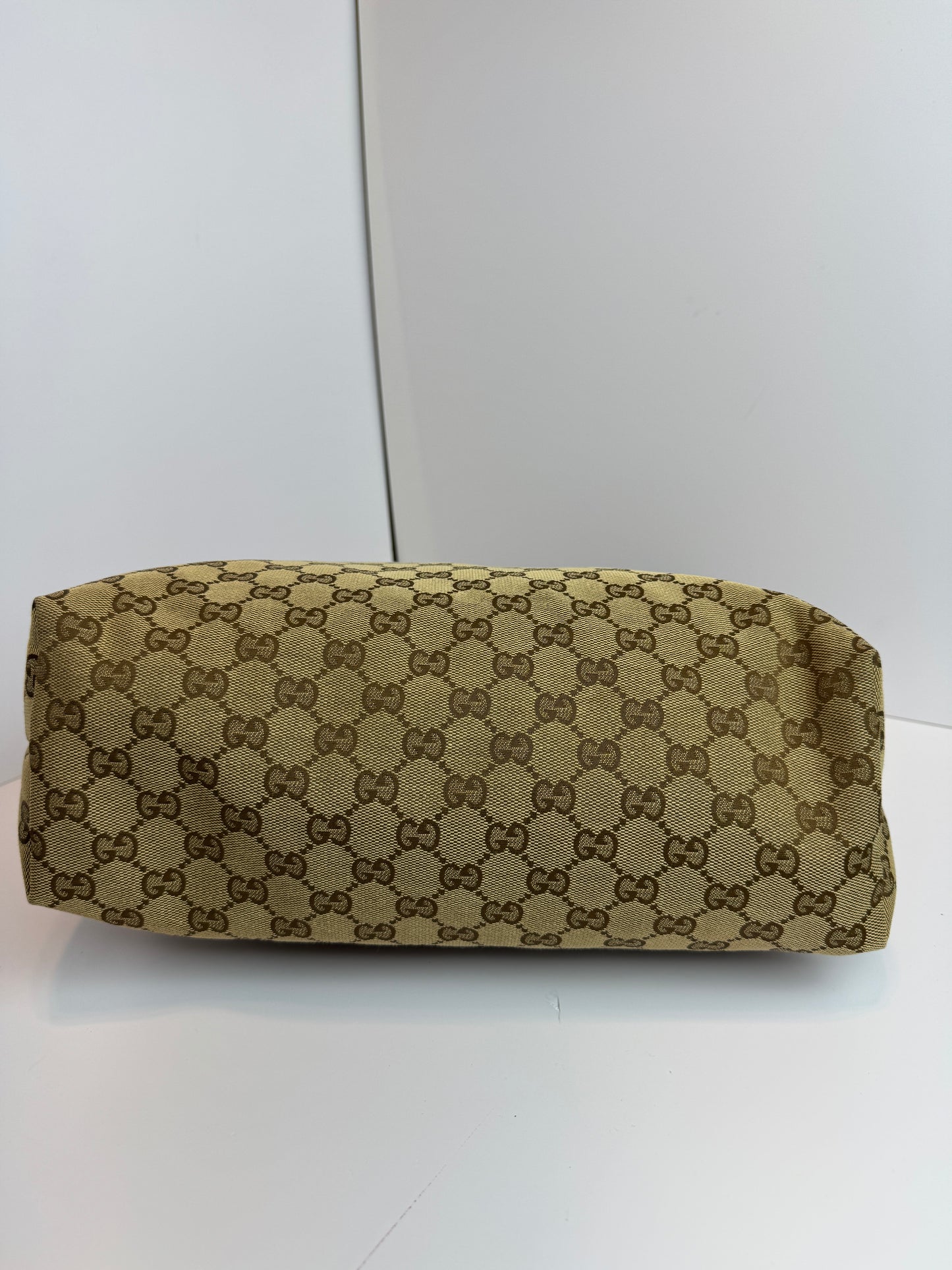 GUCCI Web Stripe Messenger GG Canvas