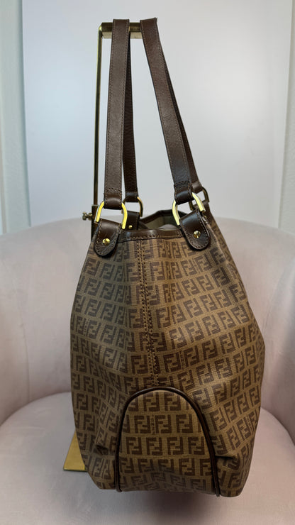 Fendi Zucchino Spalmati Chiusura tote bag in brown coated canvas with brown leather trim