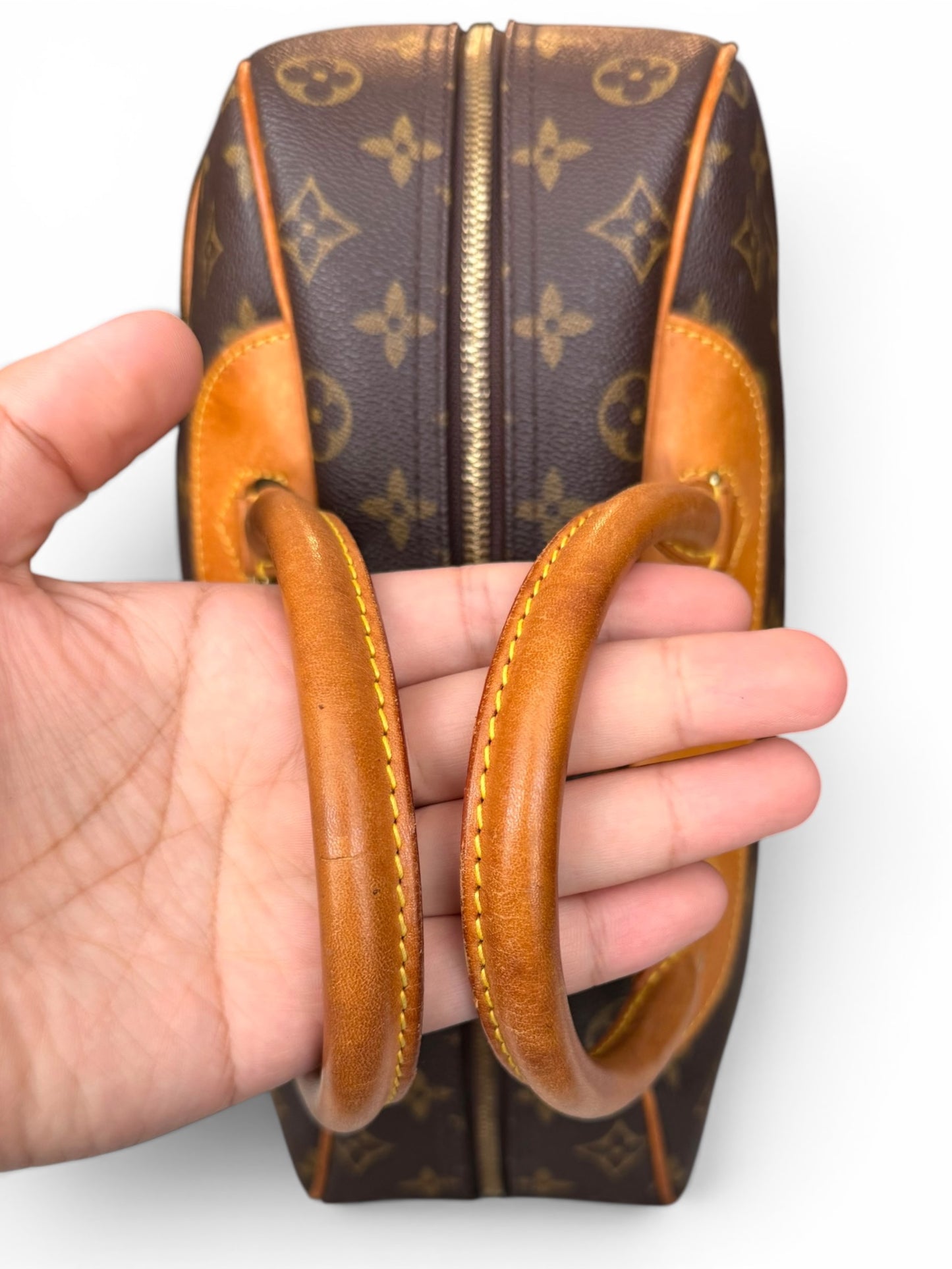 Louis Vuitton Deauville handbag monogram
