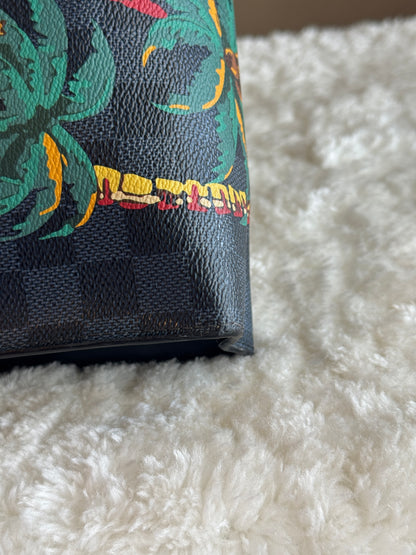 LOUIS VUITTON Damier Cobalt Jungle Pochette  Voyage MM