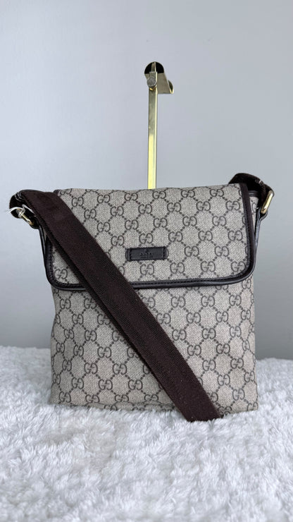 GUCCI Flap Crossbody GG Supreme Coated canvas Brown