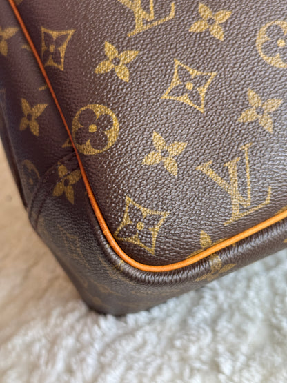 Louis Vuitton Deauville handbag monogram