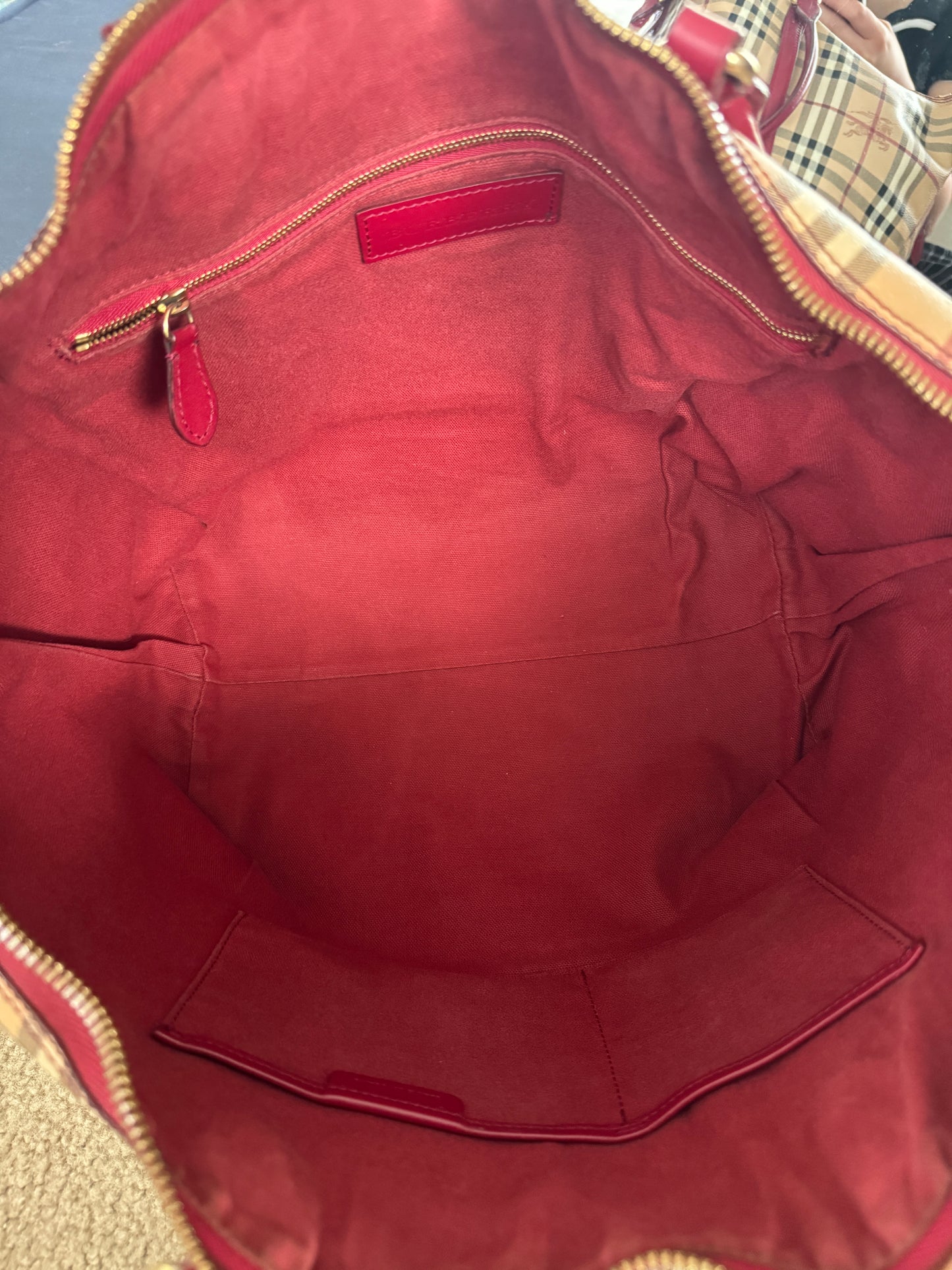 Burberry Salisbury Tote Haymarket check Red