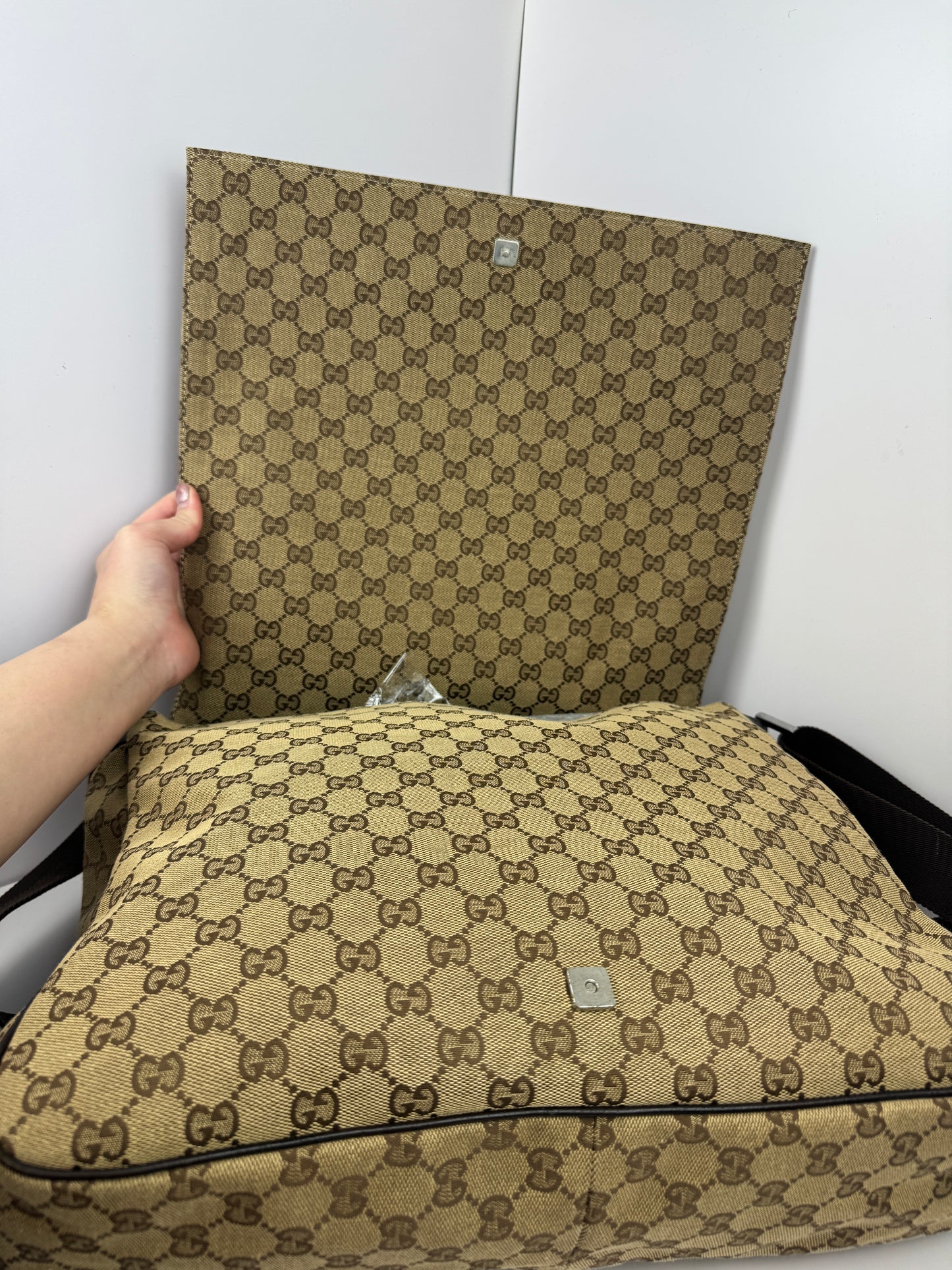 Gucci Flap Messenger GG Canvas Brown