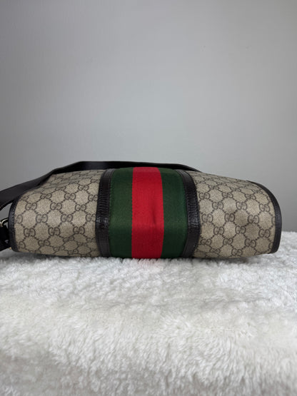 GUCCI Web Flap large Messenger GG Supreme Coated Canvas