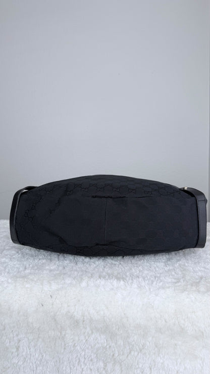 GUCCI Hobo Abbey GG Canvas Black
