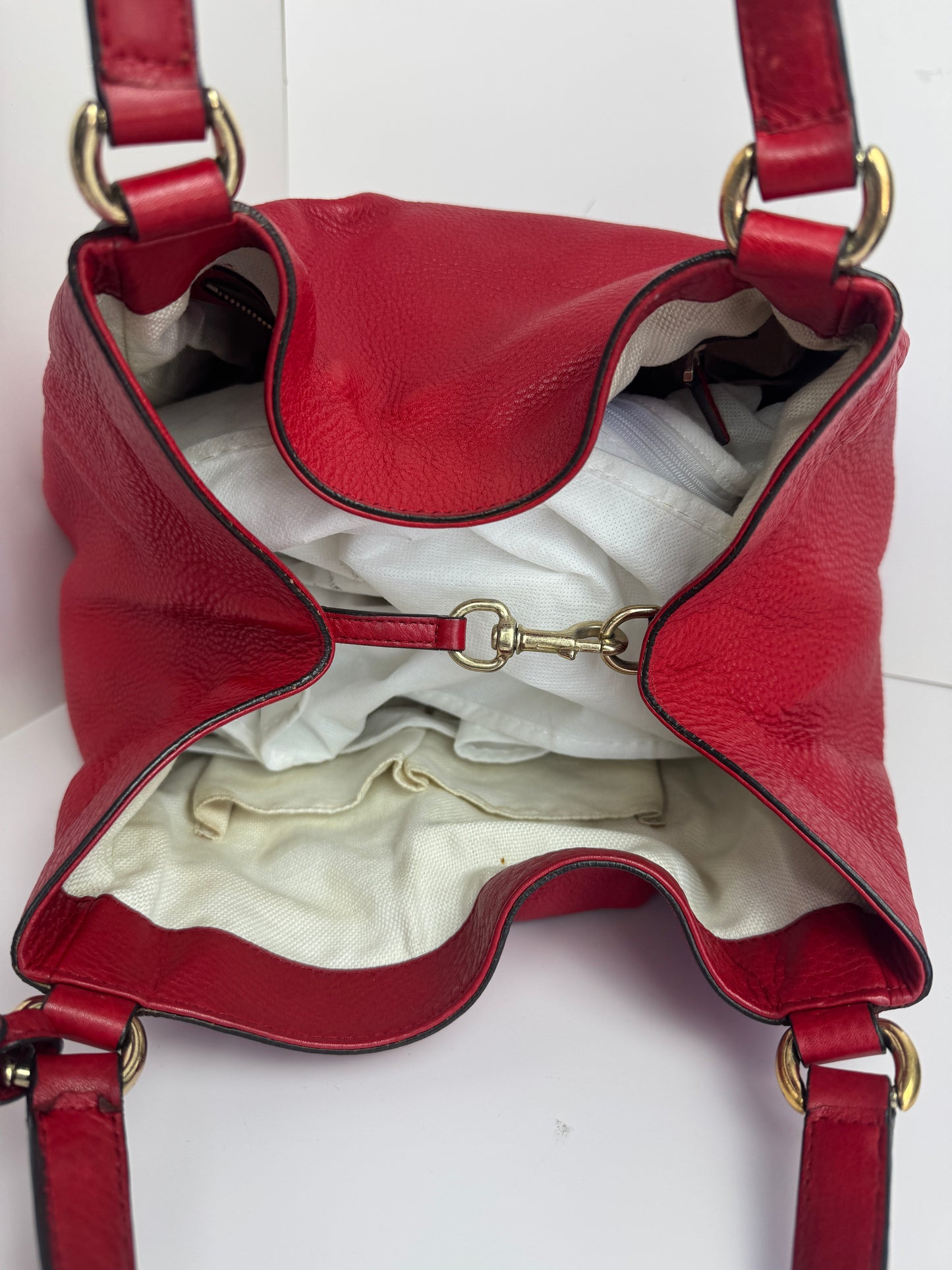 Gucci Red Soho pebbled leather hobo with tassel