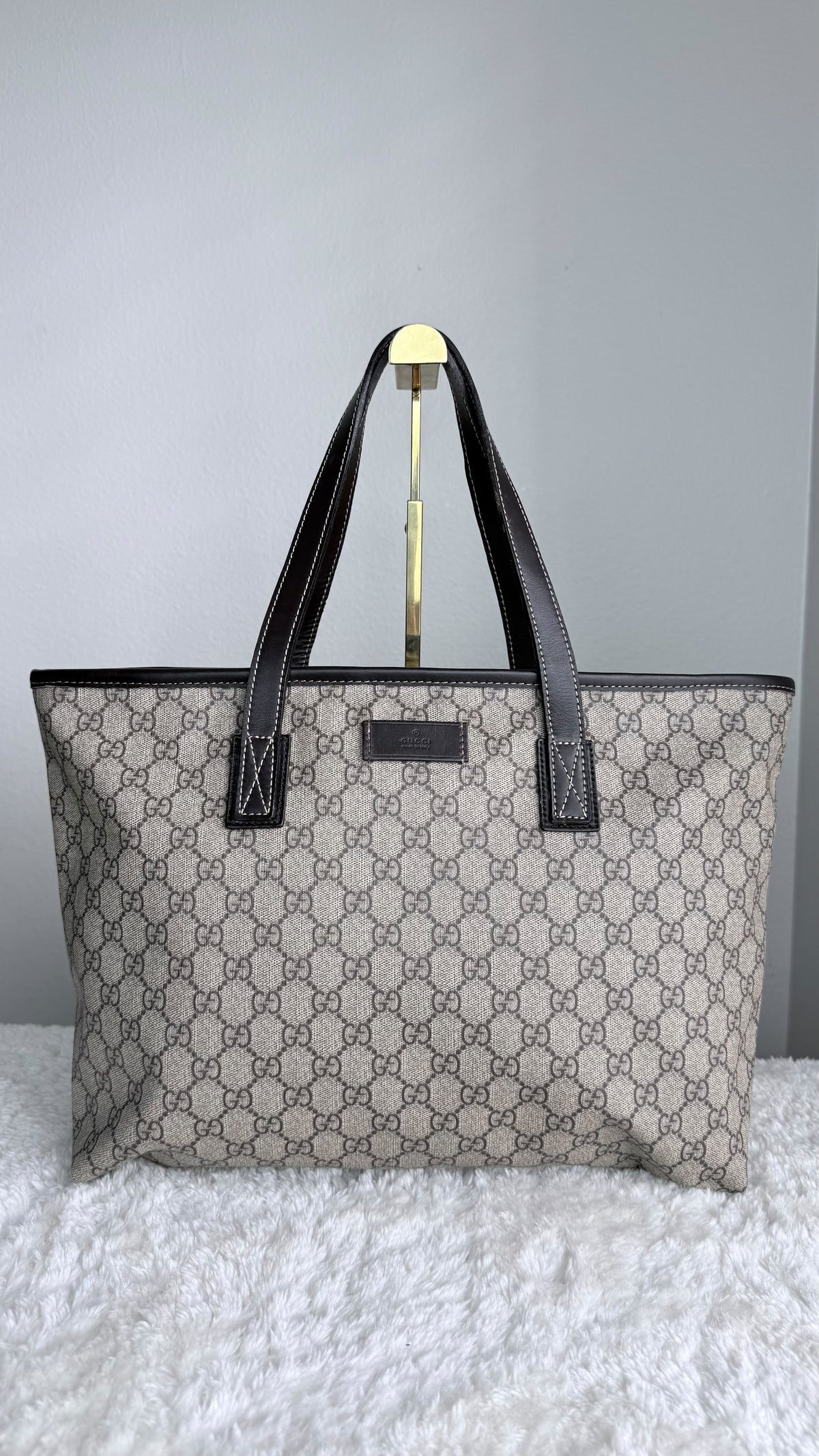 GUCCI Tote Medium GG Supreme Dark brown
