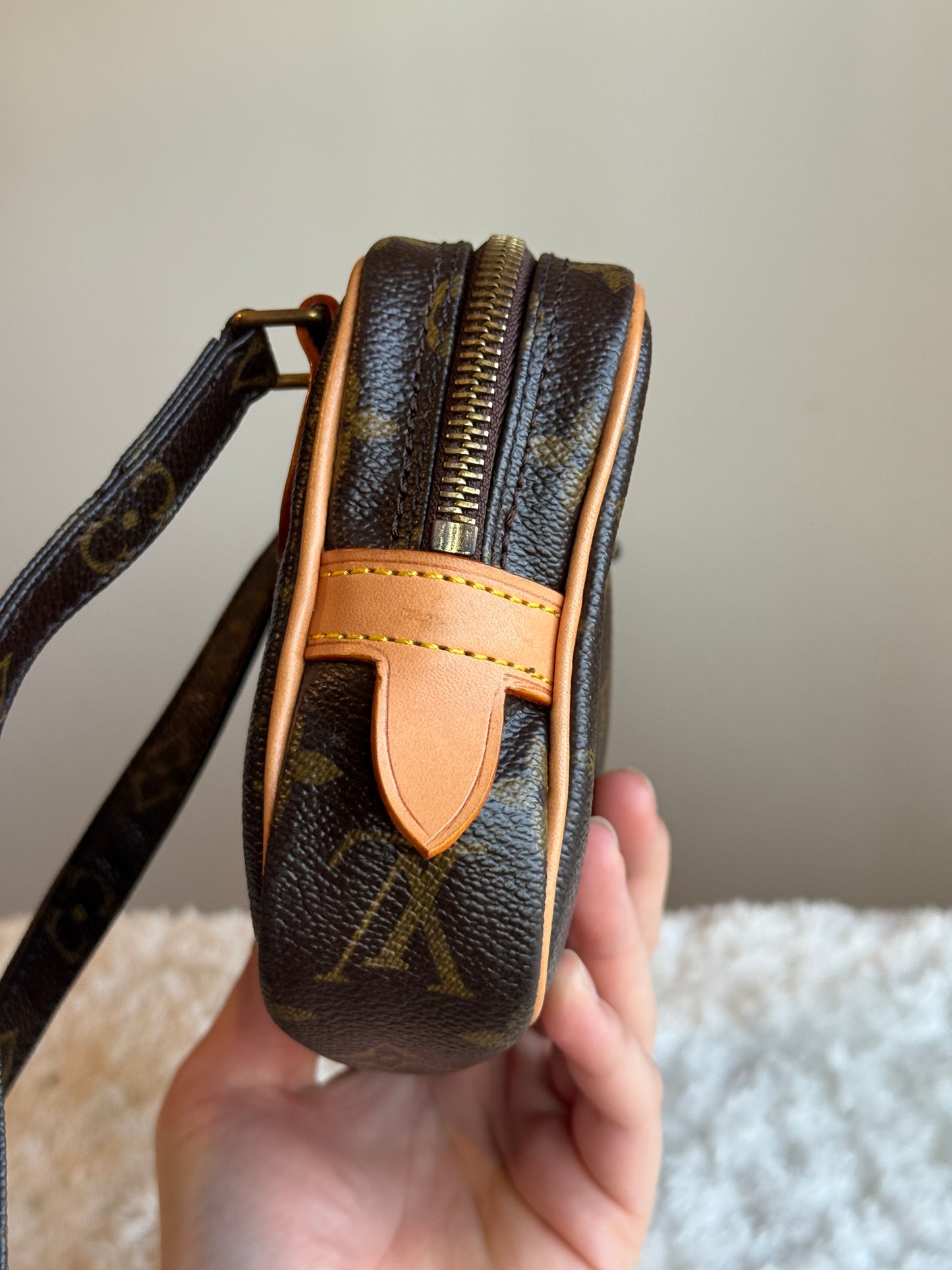 LOUIS VUITTON Pochette Marly Bandouliere bag Monogram