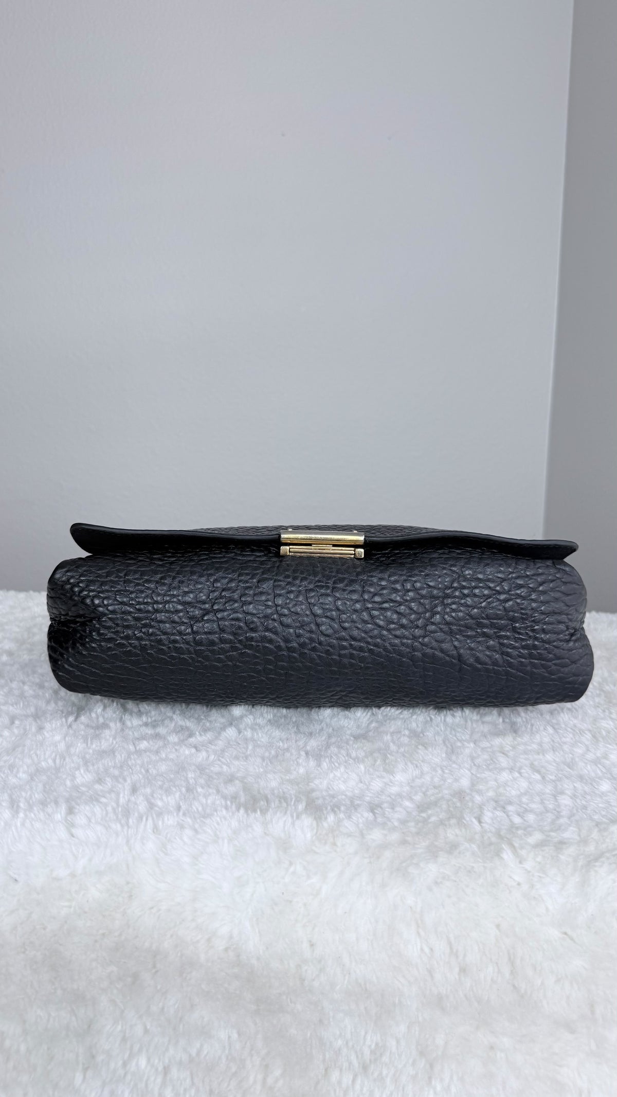 BURBERRY Mildenhall Heritage Grained Leather Medium