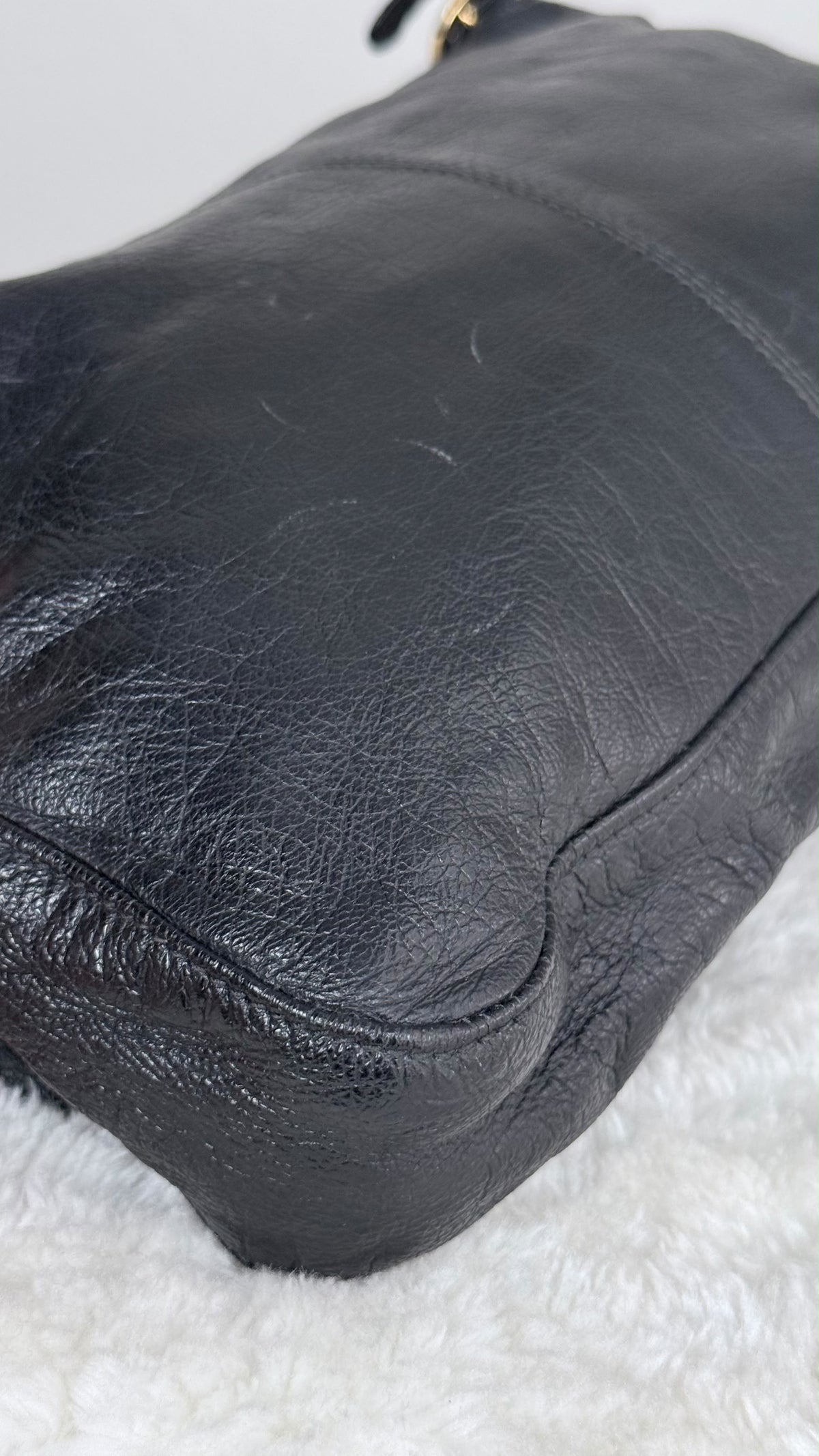 FENDI shoulder FF Leather Black