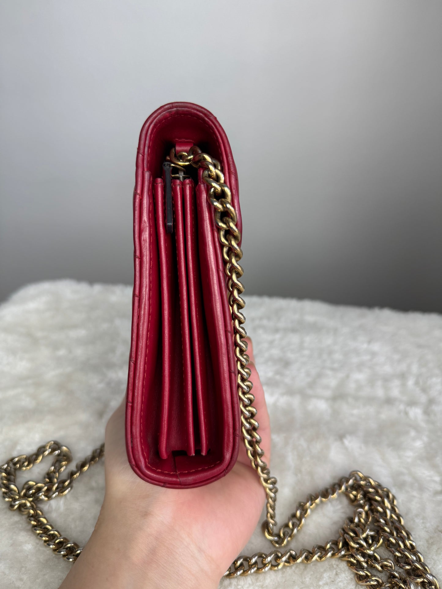 GUCCI GG Marmont Chain Wallet Matelasse Leather Red