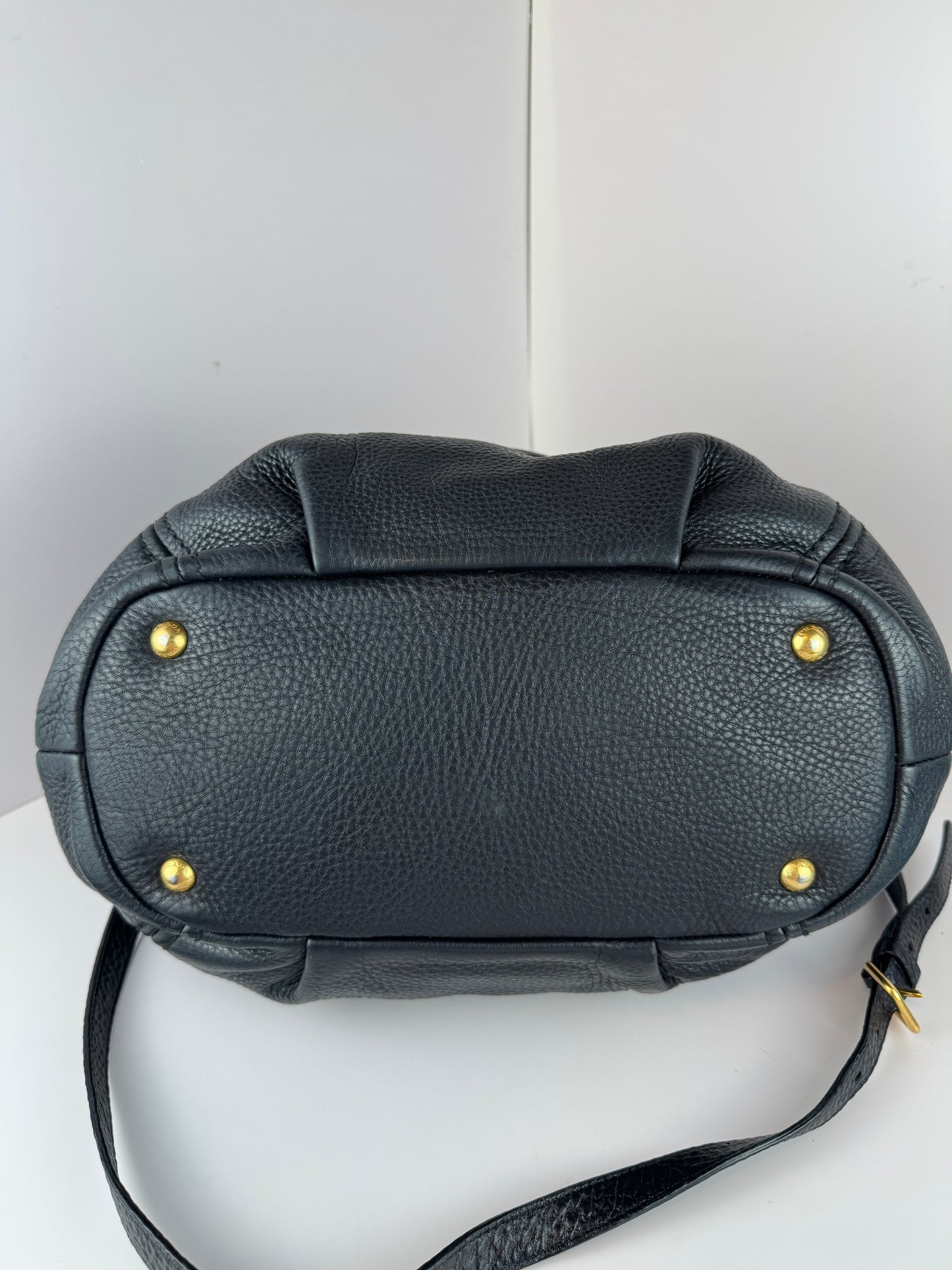 Prada Vitello Daino Zip Tote Nero Black
