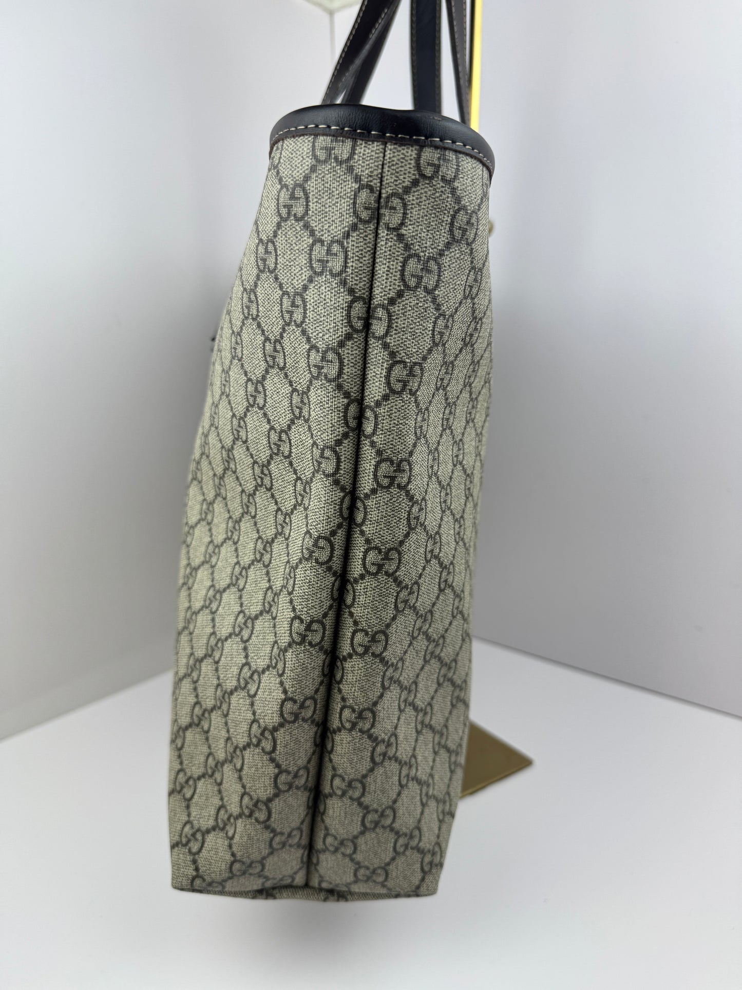 Gucci Tote Medium GG Supreme Coated canvas