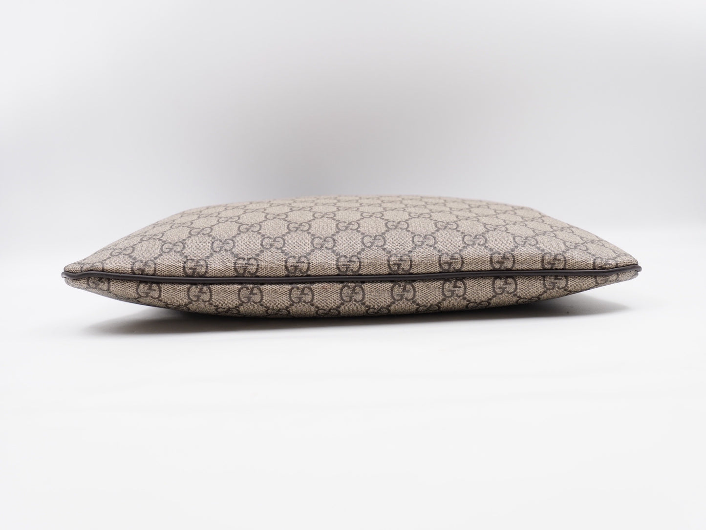 Gucci Flat GG Supreme Messenger Coated Canvas Brown