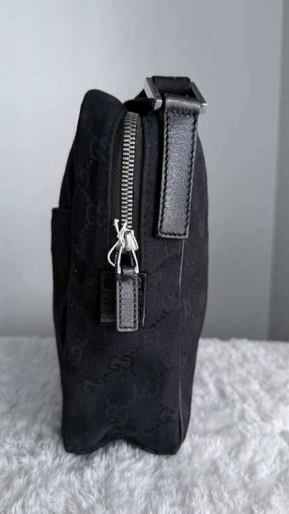 GUCCI Front pocket GG canvas Black Crossbody Black