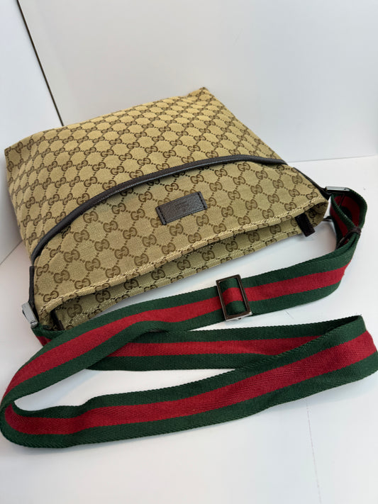 GUCCI Web Stripe Messenger GG Canvas