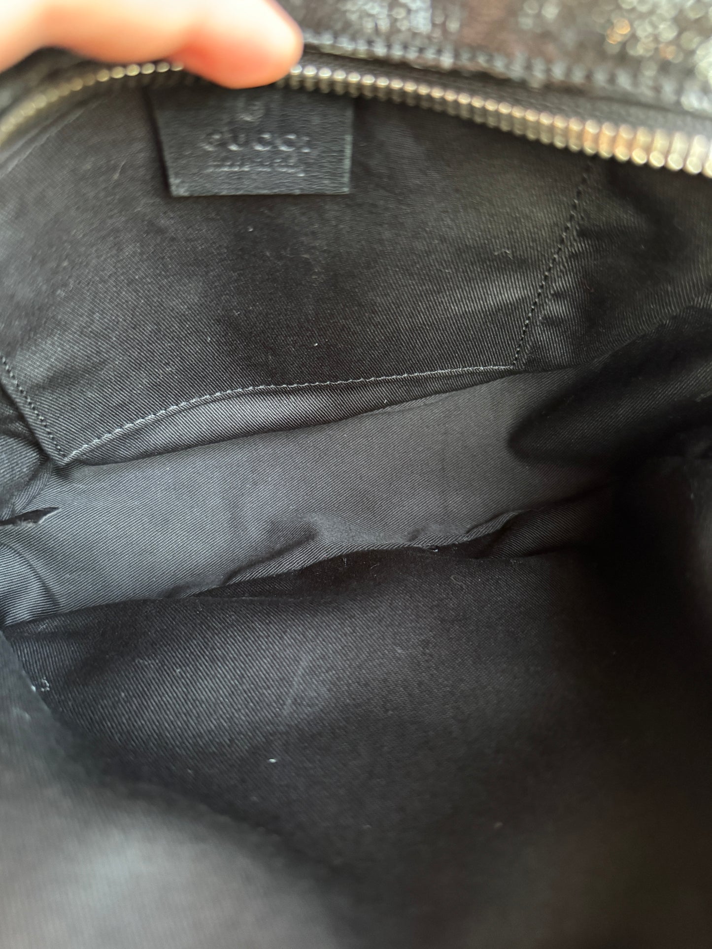 GUCCI Soho Disco Crossbody bag patent leather small black
