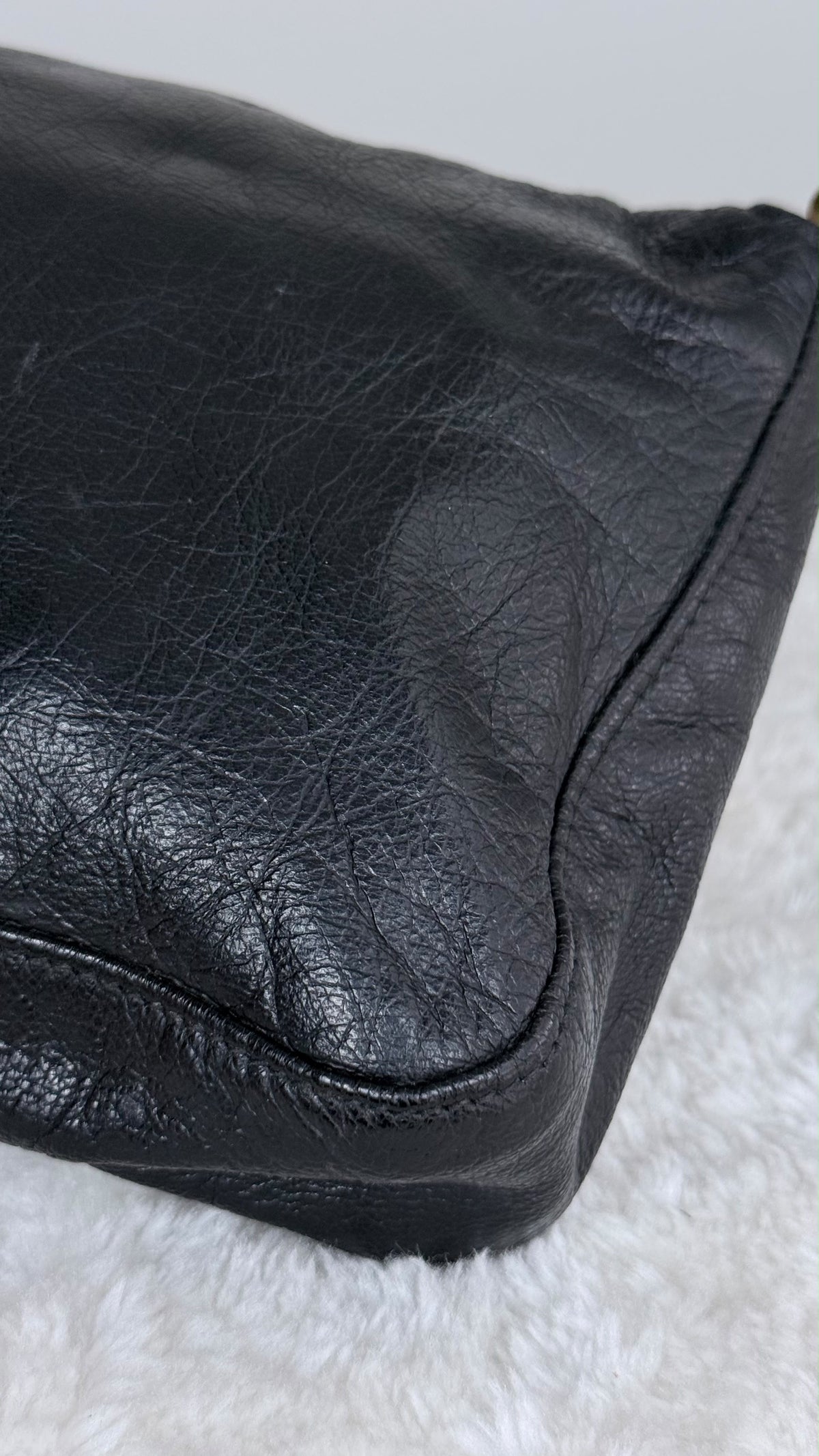 FENDI shoulder FF Leather Black