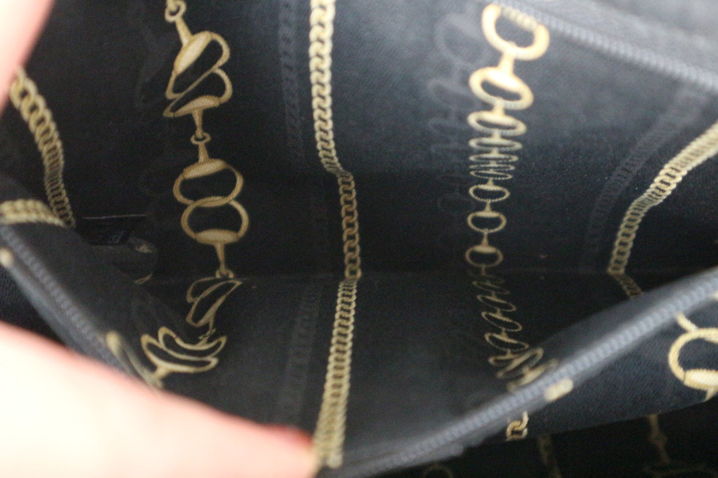 Gucci GG Supreme Ribbon Tote Coated Canvas Bag