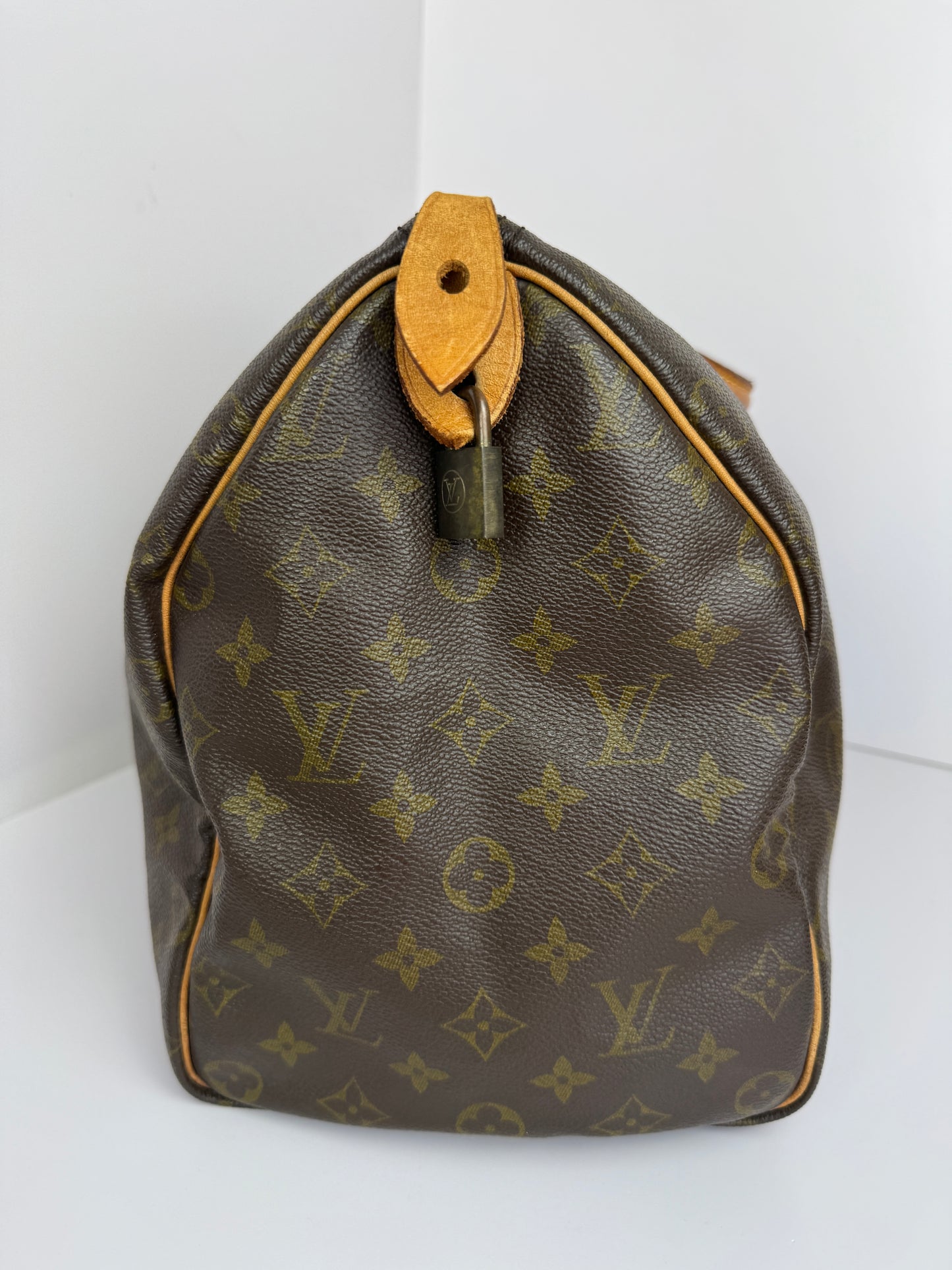 Louis Vuitton Speedy Vintage 40 Monogram