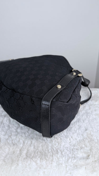 GUCCI Hobo Abbey GG Canvas Black