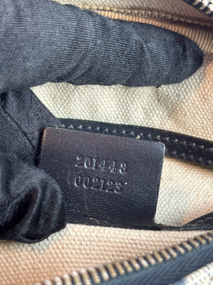 GUCCI Front Zip Messenger GG Supreme Coated Canvas