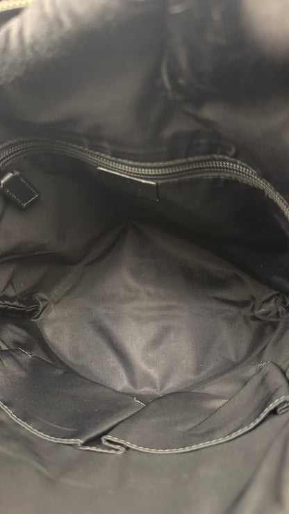 Gucci GG Supreme Canvas Crossbody Black