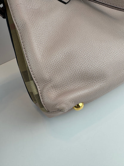 Burberry Banner House Check Leather Pink Nude