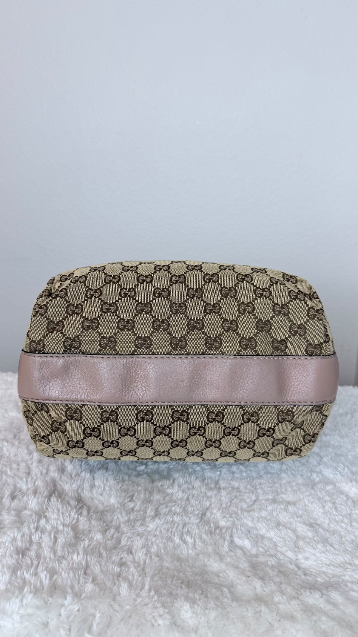 Gucci Bamboo Hobo GG Canvas Shoulder bag
