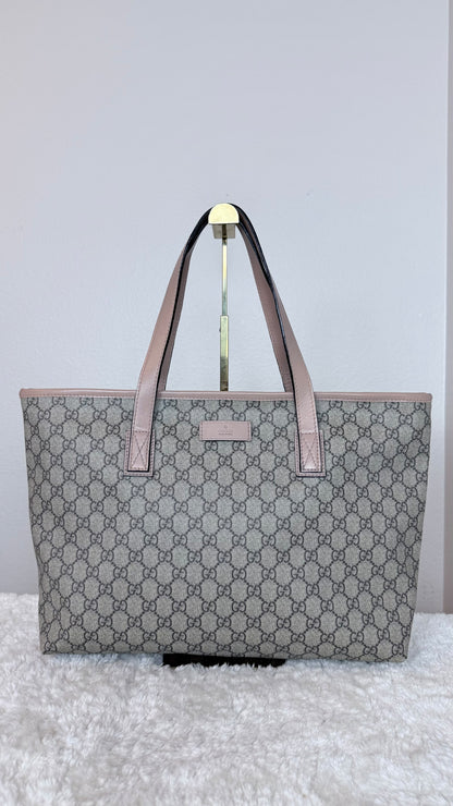 GUCCI Tote Medium GG Supreme Coated canvas pink
