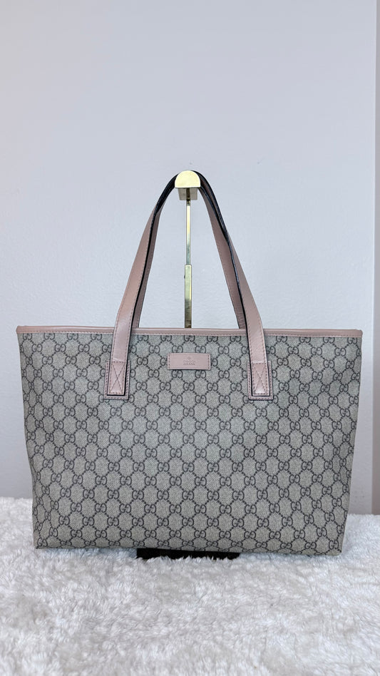 GUCCI Tote Medium GG Supreme Coated canvas pink